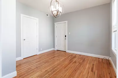 2968 N Ridgeway Avenue #2R, Chicago, IL 60618 - Photo 12