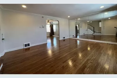 8350 S Lafayette Avenue, Chicago, IL 60620 - Photo 10