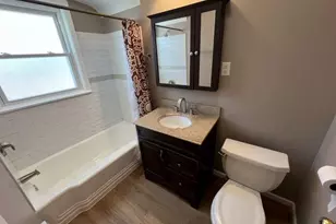 8350 S Lafayette Ave, Chicago, IL 60620 - Photo 26