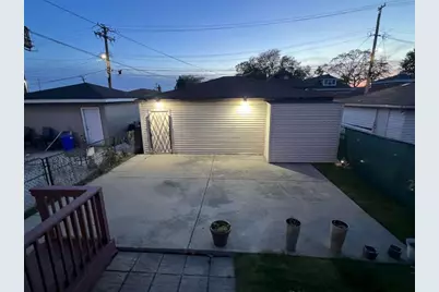 8350 S Lafayette Avenue, Chicago, IL 60620 - Photo 40