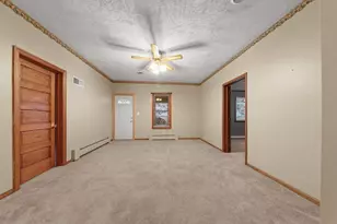 2810 Oxbow Rd, Morris, IL 60450 - Photo 8