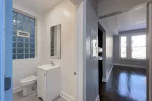 906 W Montrose Ave, Chicago, IL 60613 - Photo 12