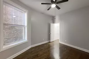 906 W Montrose Ave, Chicago, IL 60613 - Photo 10