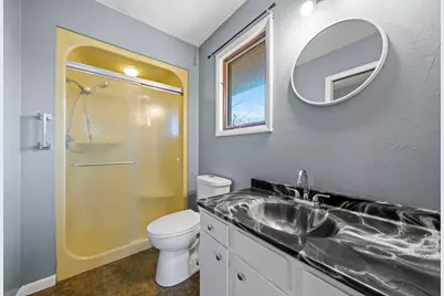 6466 Thorncrest Drive, Rockford, IL 61109 - Photo 20