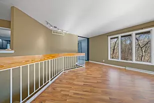 6466 Thorncrest Dr, Rockford, IL 61109 - Photo 10