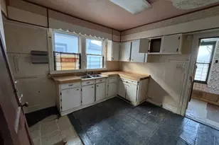 10112 S Union Ave, Chicago, IL 60628 - Photo 6