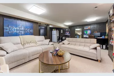 404 Arrow Trail, Wheeling, IL 60090 - Photo 18