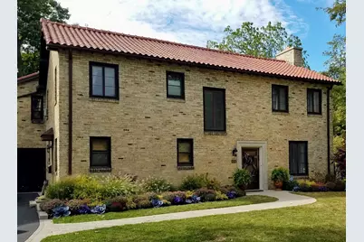 434 Lakeside Manor Road, Highland Park, IL 60035 - Photo 2