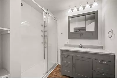 210 Brookhaven Drive, Elk Grove Village, IL 60007 - Photo 20