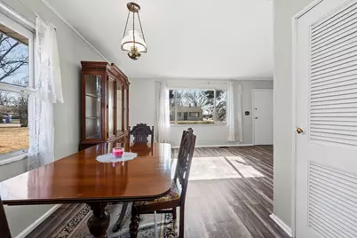 34 Golfview Lane, Carpentersville, IL 60110 - Photo 8