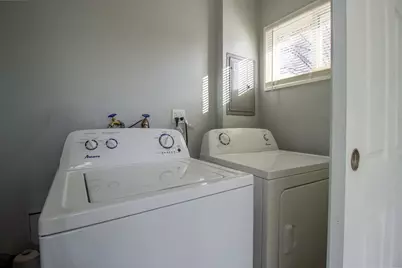 1335 Mackinaw Avenue, Calumet City, IL 60409 - Photo 8