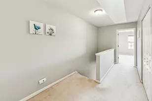 48 Arboretum Dr, Lombard, IL 60148 - Photo 16