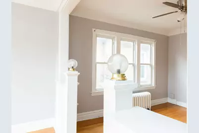 5752 S Whipple Street S, Chicago, IL 60629 - Photo 6