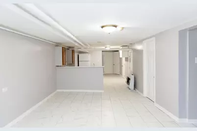 5752 S Whipple Street S, Chicago, IL 60629 - Photo 32