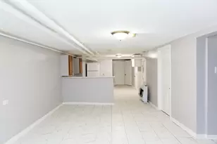 5752 S Whipple St, Chicago, IL 60629 - Photo 32