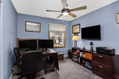 960 Mensching Road, Roselle, IL 60172 - Photo 18