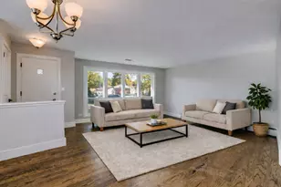 4856 Wick Dr, Oak Lawn, IL 60453 - Photo 10