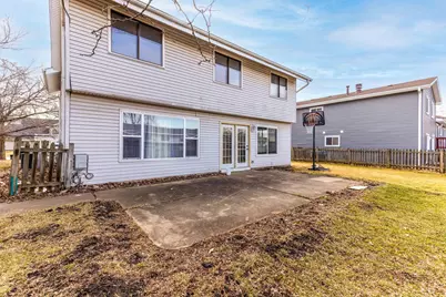 1261 Hialeah Lane, Hanover Park, IL 60133 - Photo 32