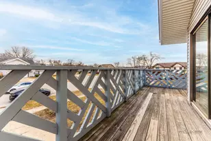 1261 Hialeah Ln, Hanover Park, IL 60133 - Photo 30