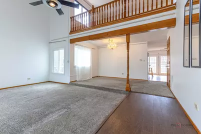 1261 Hialeah Lane, Hanover Park, IL 60133 - Photo 4