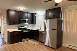 2431 N 76th Ct, Elmwood Park, IL 60707 - Photo 4