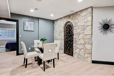 24 E 57th Street, Hinsdale, IL 60521 - Photo 38