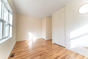 4933 N Kenmore Ave, Chicago, IL 60640 - Photo 8