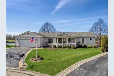 12 Surrey Court, Grayslake, IL 60030 - Photo 1