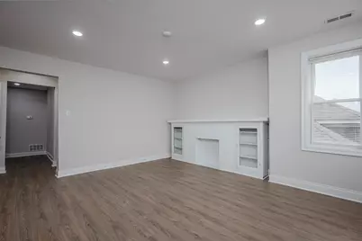 6005 S Fairfield Avenue, Chicago, IL 60629 - Photo 12