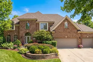 3915 Royal Portrush Dr, Naperville, IL 60564 - Photo 1