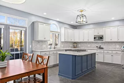 3915 Royal Portrush Drive, Naperville, IL 60564 - Photo 16