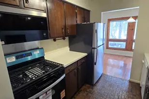 905 Hickory Rd, Woodstock, IL 60098 - Photo 16