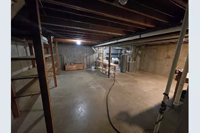 905 Hickory Road, Woodstock, IL 60098 - Photo 30