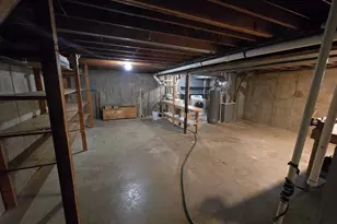 905 Hickory Rd, Woodstock, IL 60098 - Photo 30