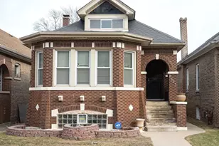 8623 S Cregier Ave, Chicago, IL 60617 - Photo 1