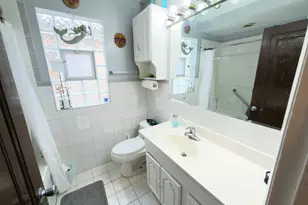 8623 S Cregier Ave, Chicago, IL 60617 - Photo 12