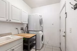 2666 Loren Ct, Algonquin, IL 60102 - Photo 8