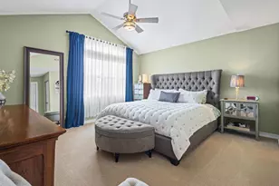 8007 Sierra Woods Ln, Carpentersville, IL 60110 - Photo 12