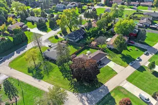 5 Crescent Pl, Joliet, IL 60433 - Photo 36