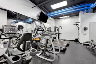 247 E Chestnut St, Chicago, IL 60611 - Photo 28