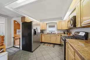 27754 Elm Rd, Milledgeville, IL 61051 - Photo 12