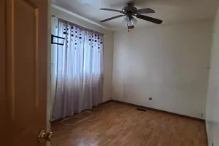 10 Wedgewood Rd, Matteson, IL 60443 - Photo 4