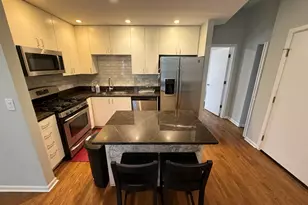 2318 W Bloomingdale Ave, Chicago, IL 60647 - Photo 4