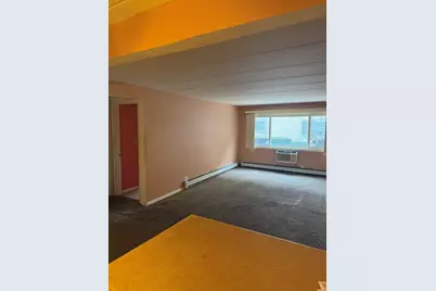 5241 N East River Road #1C, Chicago, IL 60656 - Photo 8