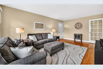 0N049 Page Street, Winfield, IL 60190 - Photo 6