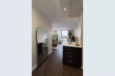 2650 N Lakeview Avenue #2103, Chicago, IL 60614 - Photo 6