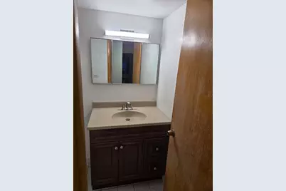 420 S Kenilworth Avenue #18, Oak Park, IL 60302 - Photo 10