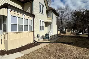 408 S Gardiner Ave, Rockford, IL 61104 - Photo 4