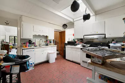 4655 N Keating Avenue, Chicago, IL 60630 - Photo 8