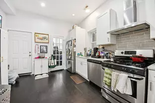 917 N Sacramento Blvd, Chicago, IL 60622 - Photo 8